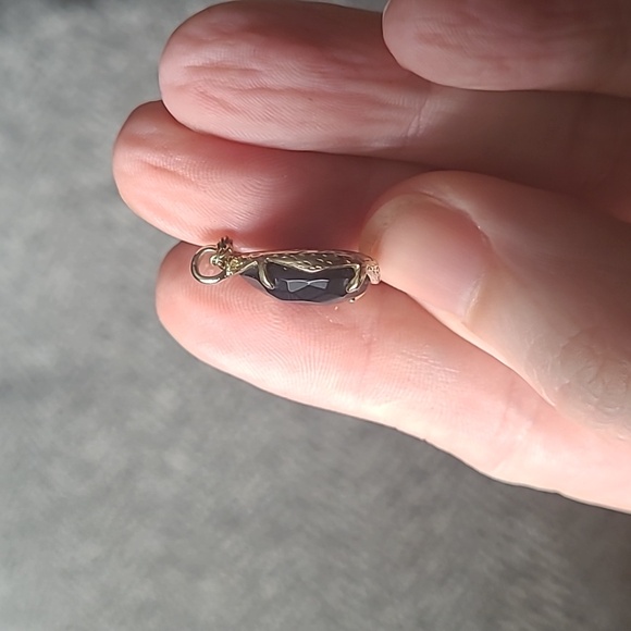 Kendra Scott Kiri black tear drop gold plated adjustable necklace good condition - Picture 4 of 12